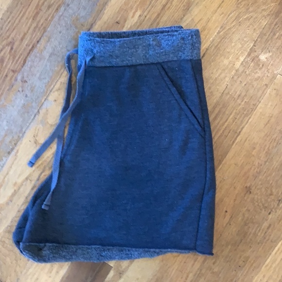 Intimately Free People Sweat Shorts draw string - Picture 5 of 8